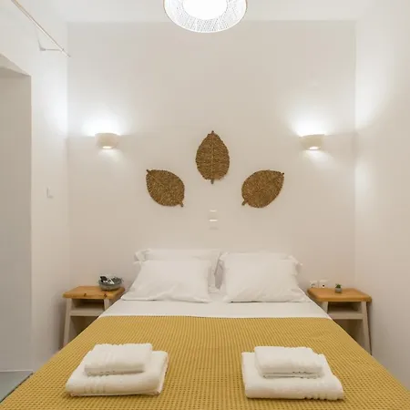 Ferienhaus Satsi's Cozy Casa-2 Min From The Beach&town Páros