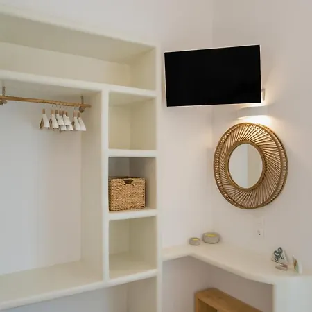 Satsi's Cozy Casa-2 Min From The Beach&town Ferienhaus