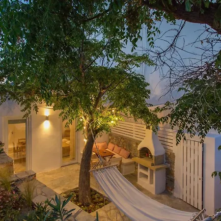 Satsi's Cozy Casa-2 Min From The Beach&town *