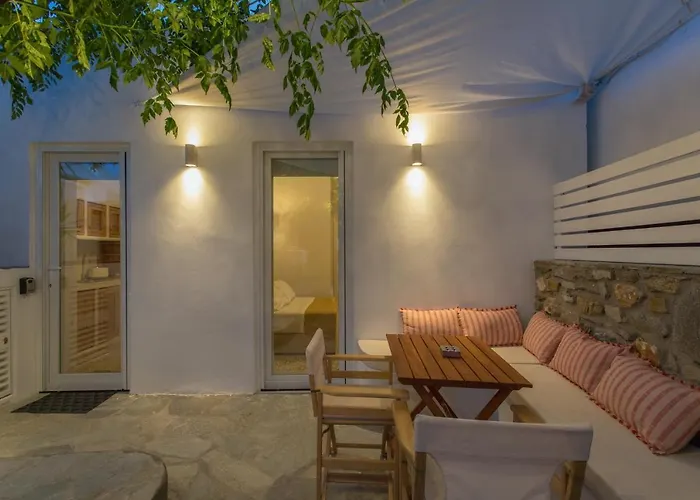 Satsi's Cozy Casa-2 Min From The Beach&town