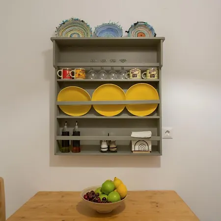 Satsi's Cozy Casa-2 Min From The Beach&town Holiday home