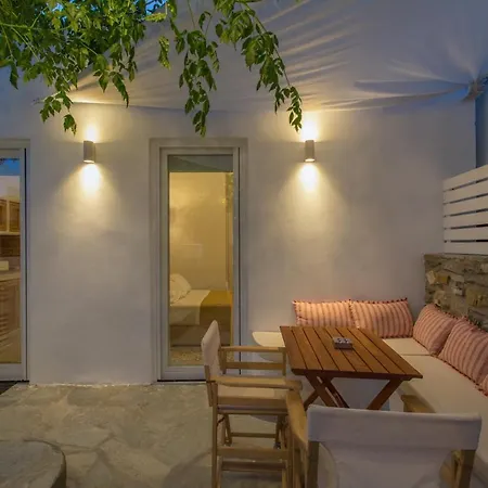 Satsi's Cozy Casa-2 Min From The Beach&town