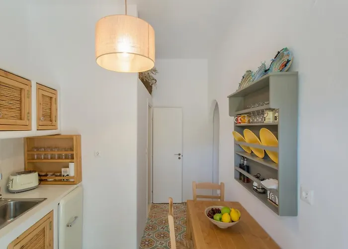 Satsi's Cozy Casa-2 Min From The Beach&town 度假居 *