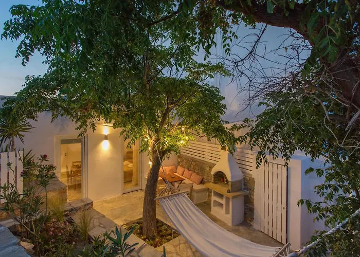 Satsi's Cozy Casa-2 Min From The Beach&town *